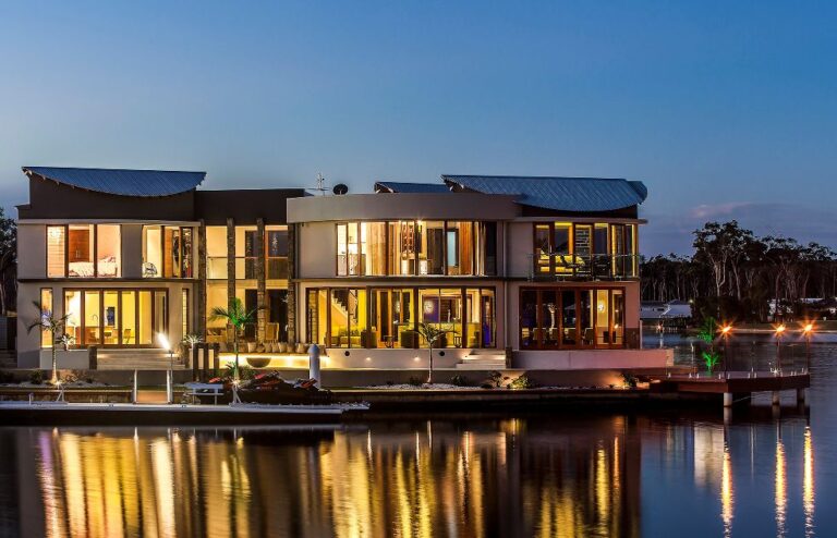 Jon Mees Website 02_0000_pdf