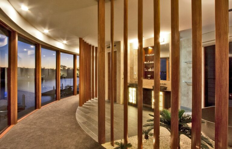 Jon Mees Website 02_0005_I copy 2