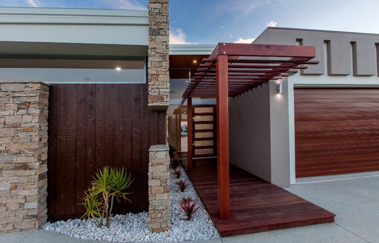 Jon Mees Website 02_0007_50-7The_Passage