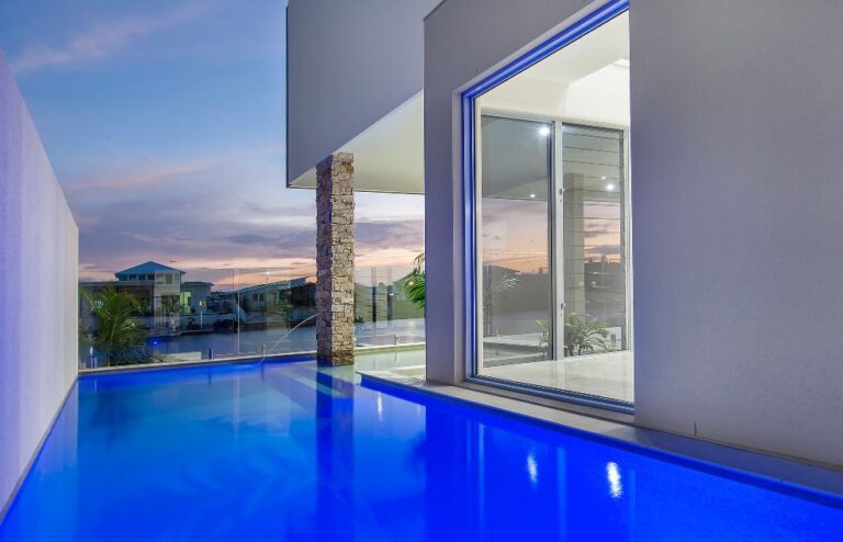 Jon Mees Website 02_0008_50-6The_Passage