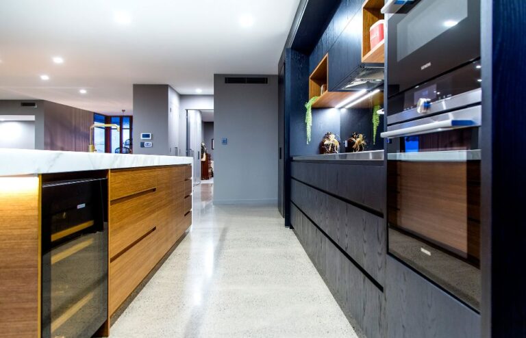 Jon Mees Website 02_0018_17 Mackay St_0019