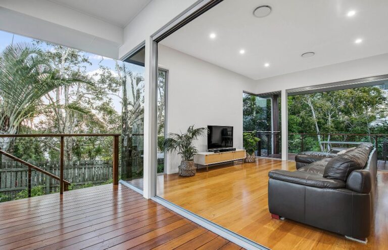 Jon Mees Website 02_0025_14 Melaleuca St073117_013