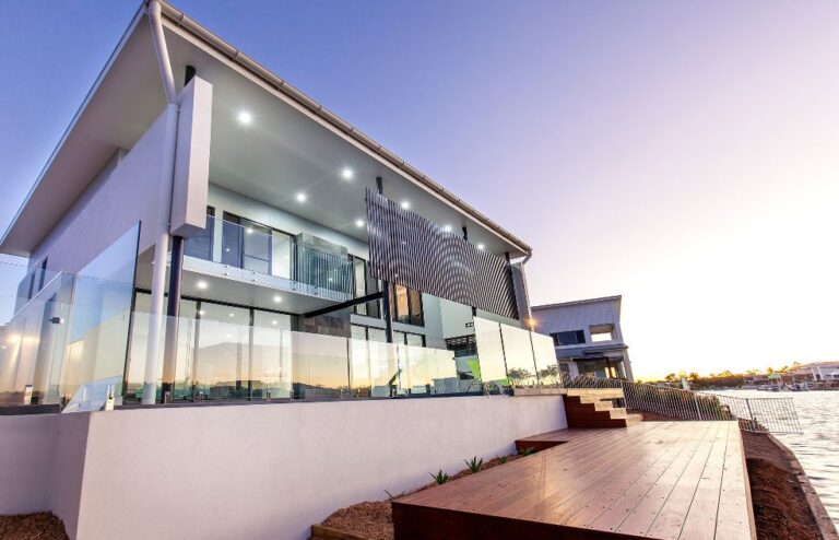 Jon Mees Website 02_0032_6 The Passage0001