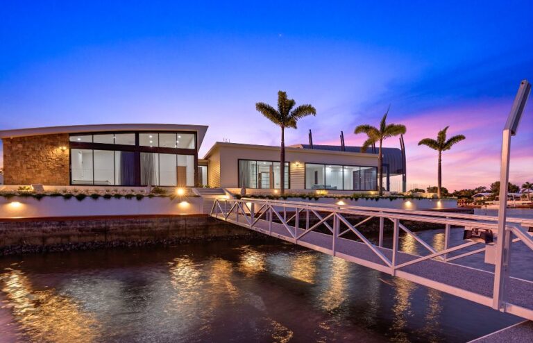 jon mees website_0013_image 7